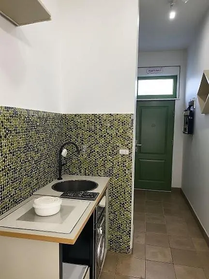 Business And Pleasure Apartment With Air Condition Budapest